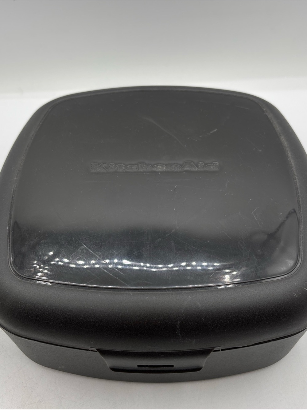 KitchenAid Food Processor Medium Shred Slice Disc Attachment w/Storage Container - Picture 2 of 9